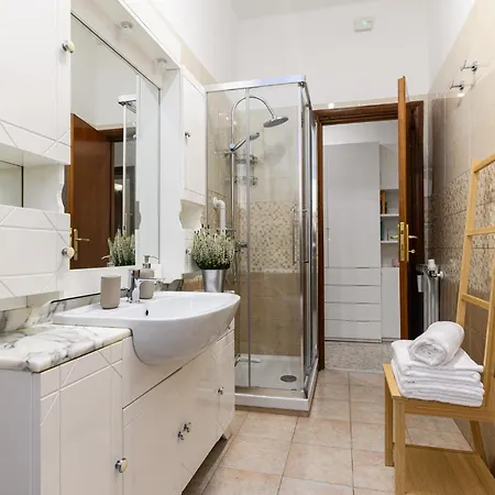 Casa Ausilia アパート ローマ