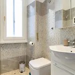 Casa Ausilia 아파트 로마